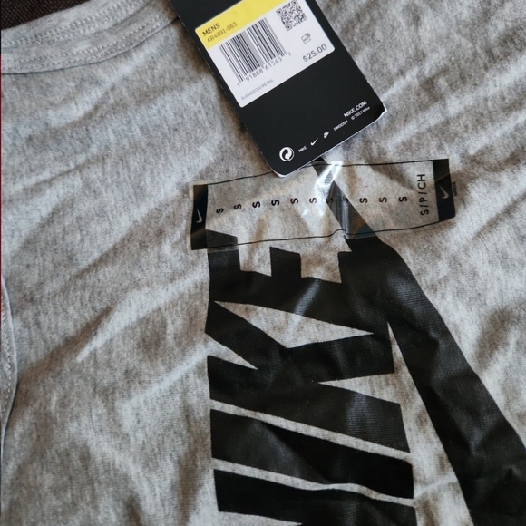 Nike Tank - Picture 4 of 4